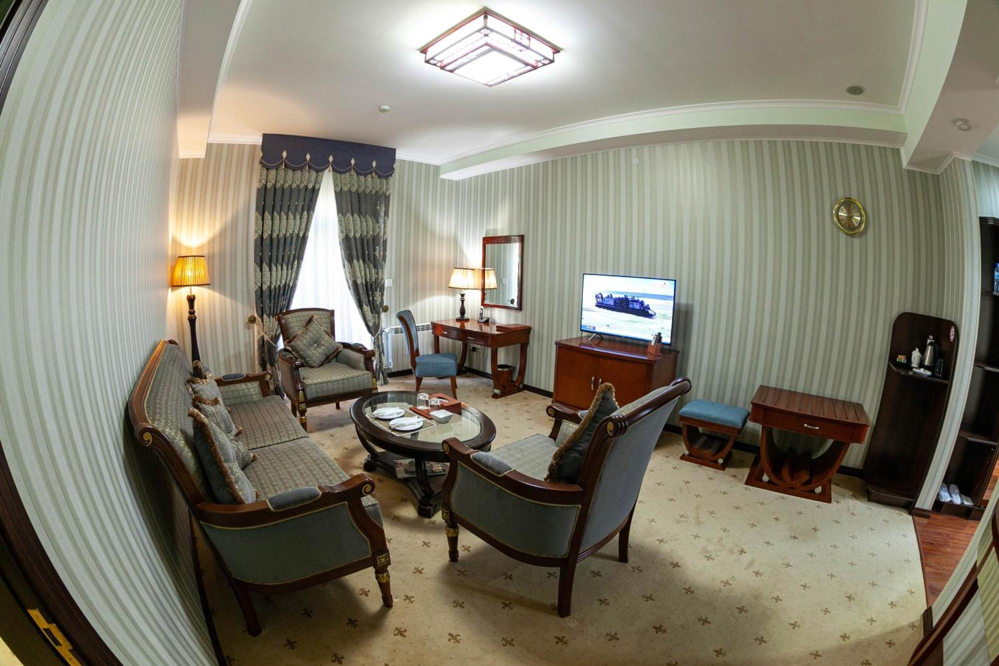 Zargaron Plaza Hotel Buxoro Ngoại thất bức ảnh