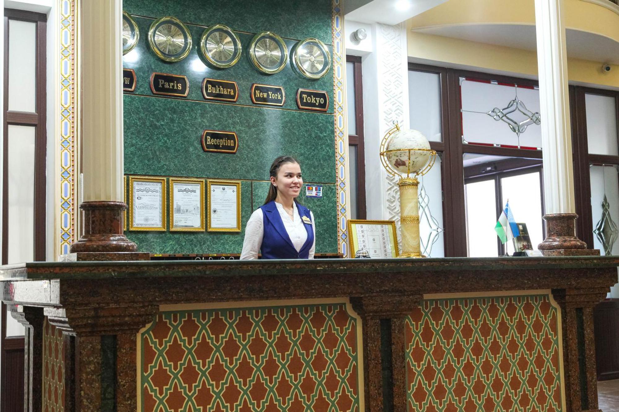 Zargaron Plaza Hotel Buxoro Ngoại thất bức ảnh
