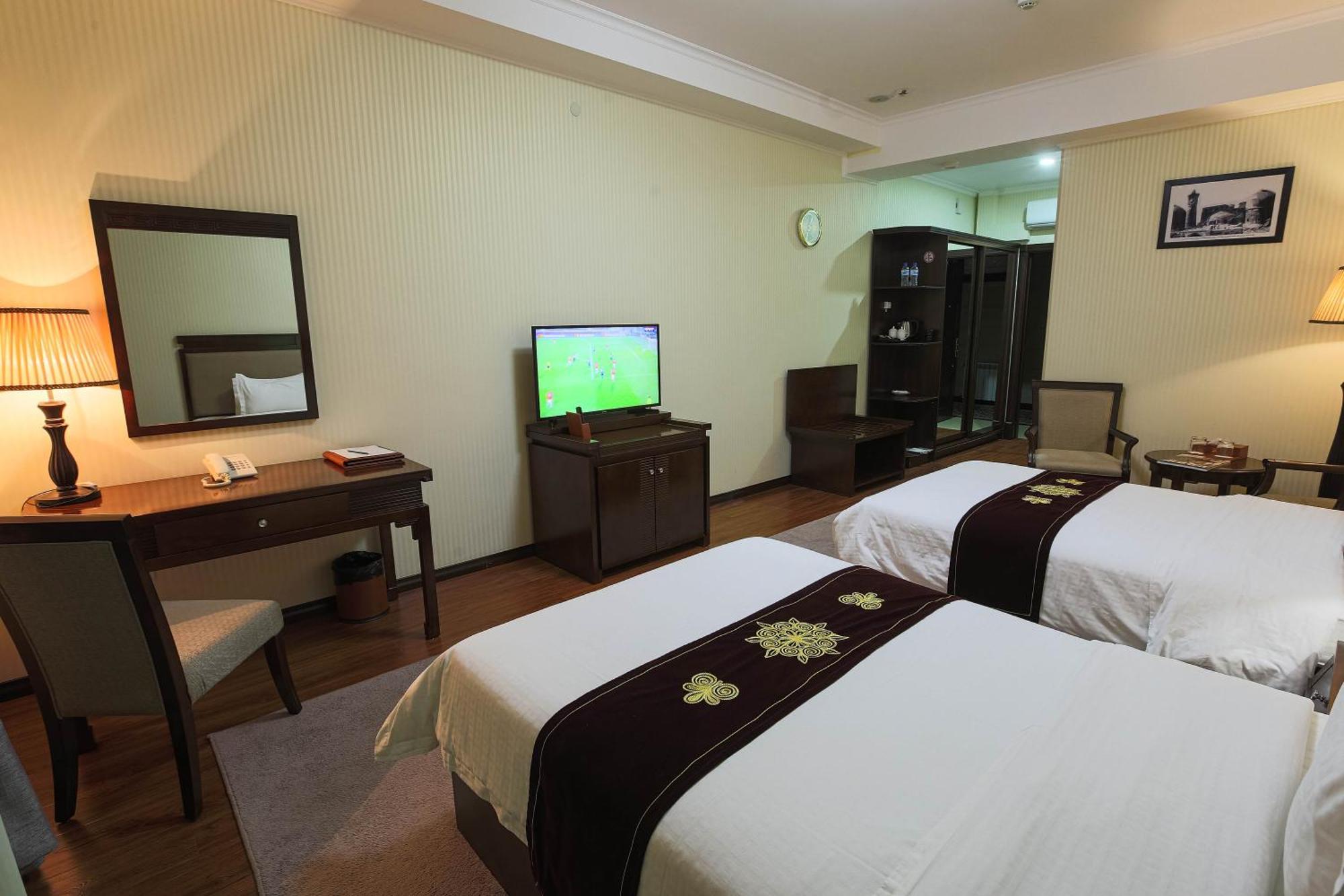 Zargaron Plaza Hotel Buxoro Ngoại thất bức ảnh